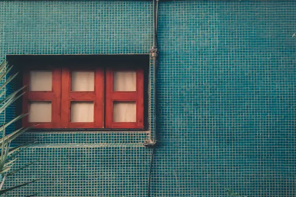 Featured image for Broken Brands Series: The Quiet Failure